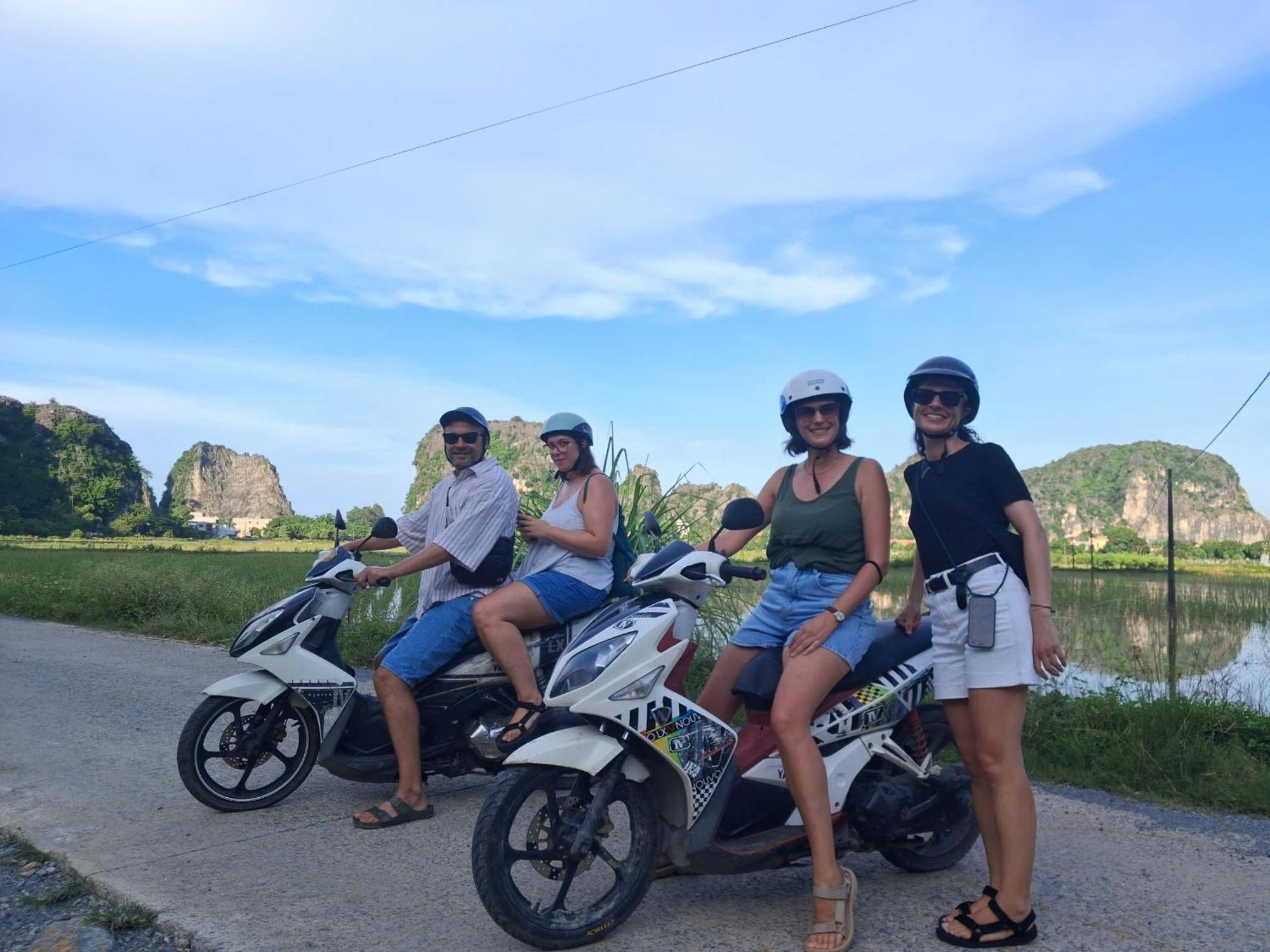 Tam Coc Moutainside Homestay 닌빈 외부 사진